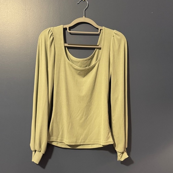 Tops - Elegant Cream Women's Top